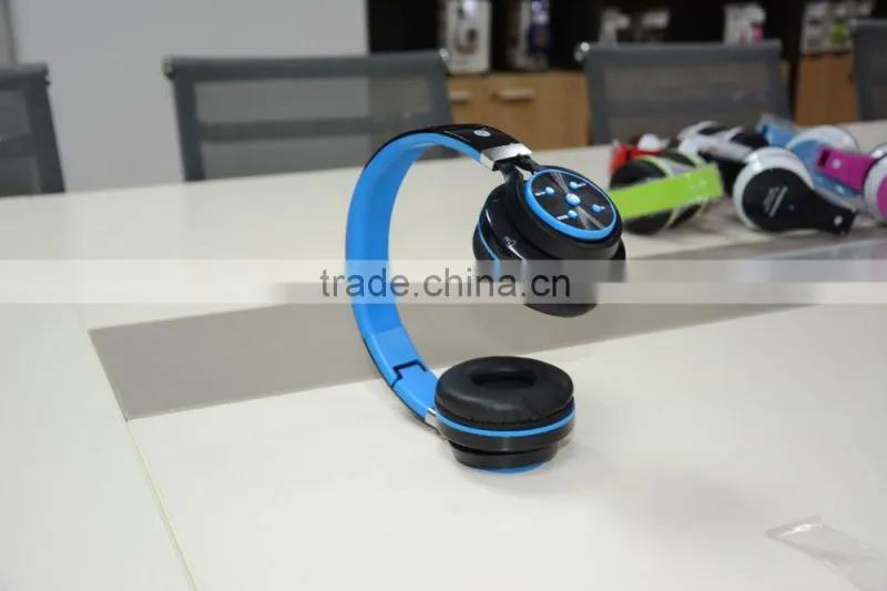 Wholesale Price sports stereo wireless bluetooth headset Stereo Headphone with Microphone