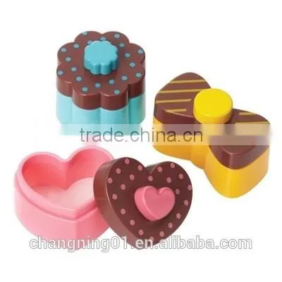 Food Grade Plastic sandwich cutter/vegetable cutter /biscuit cutter.