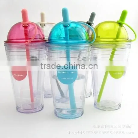 2016 new fashion luxury 500ml double wall insulated beach plastic cup with straw