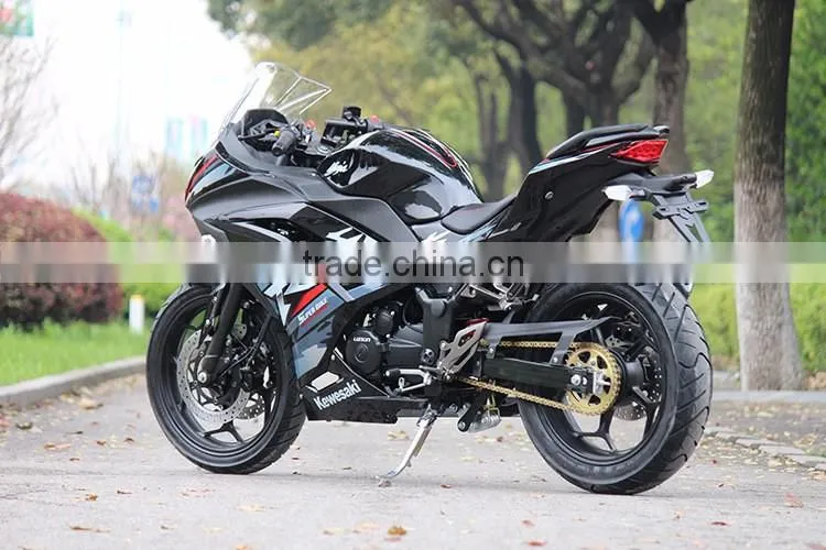 Cool Kawasaki Ninjai Super Sports Motorcycle of 200cc/ 250cc/350cc On Selling