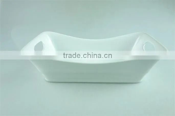White rectangular ceramic baking dish /unique shape