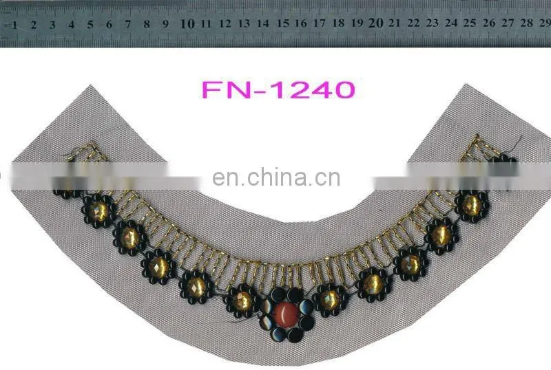 nice design plastic rhinestone beaded trim