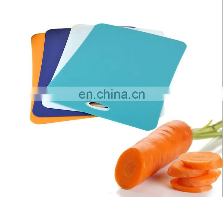 Customized logo PP Kitchen Flexible Cutting Board