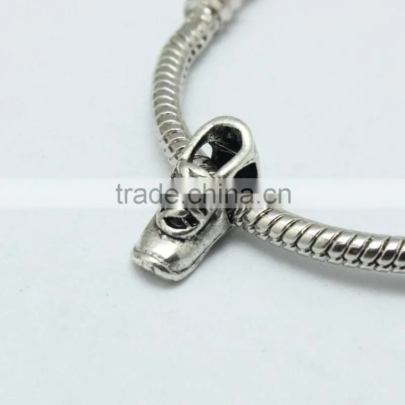 Wholesale 2015 New Style Sport Shoes Shape DIY Anti-silver Creative Bracelets Accessories Metal Zinc Alloy Beads with Holes