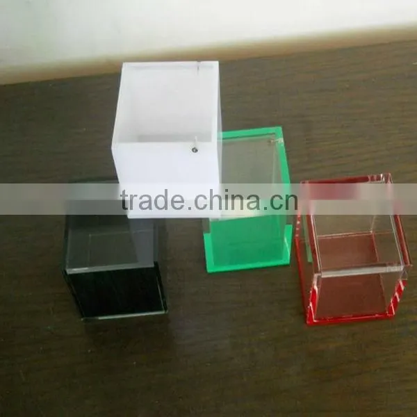 pink factory directly sale elegant plastic display / containers
