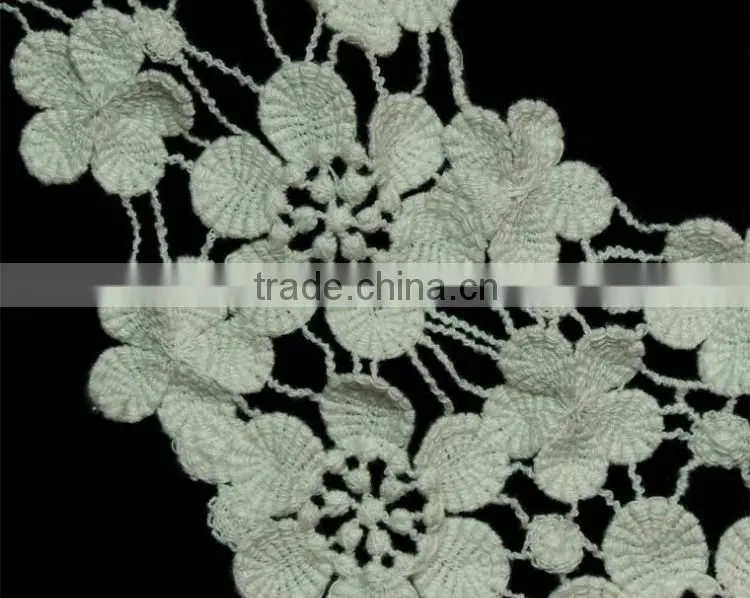 2014 New Design Cotton Water-soluable Lace Fabric Embroidery Guipure Flower Lace Collar