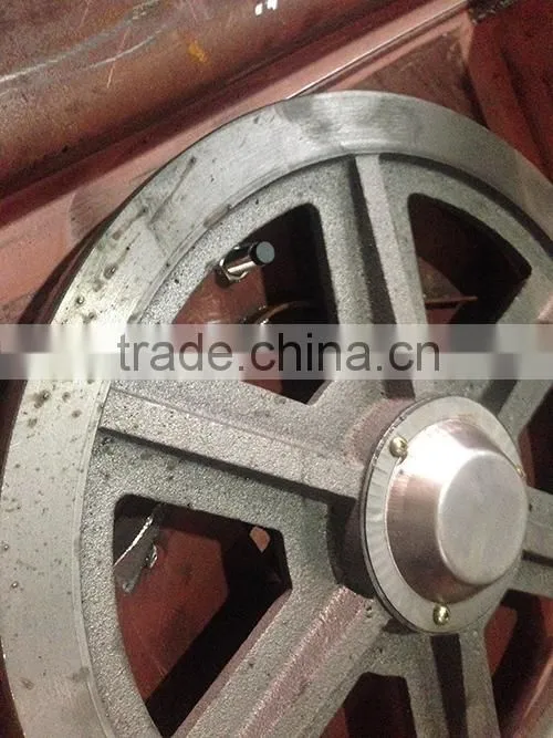 Waterjet segment band saw for stone cutting