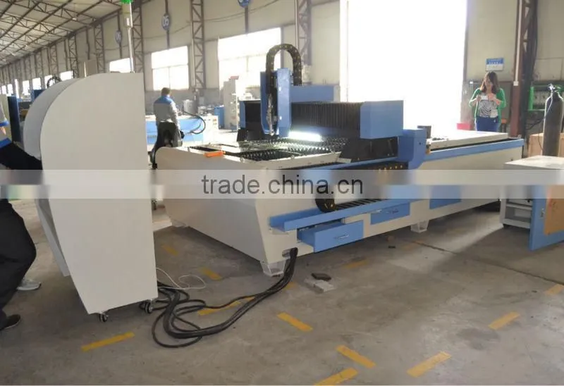 fiber cutting machine with Reycus 500w laser tube friendess head
