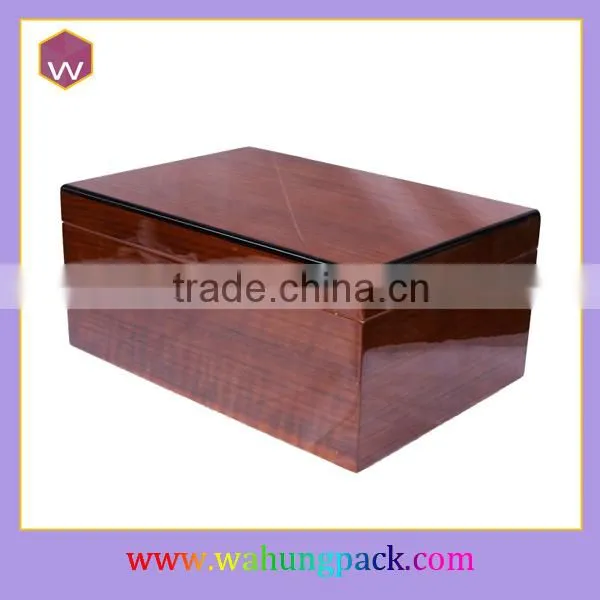 Unfinished wooden lacquer packaging cigar box