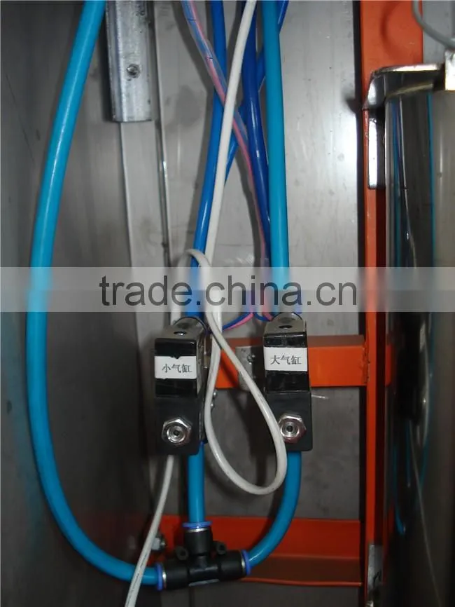 2017 New design line oil filling machine/mustard oil packing machine