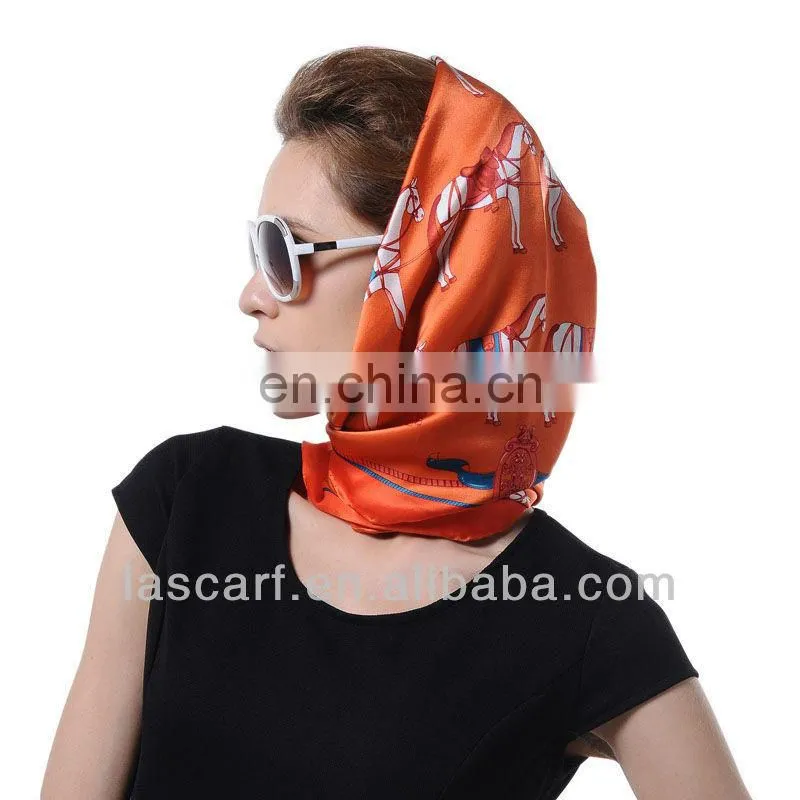 Lady Silk Scarf With Allover Animal Printed Fashion Pattern(SP429AB)