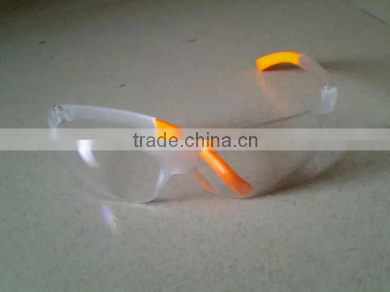 2016 New style safety goggles/safety protective /light weight Clear goggle