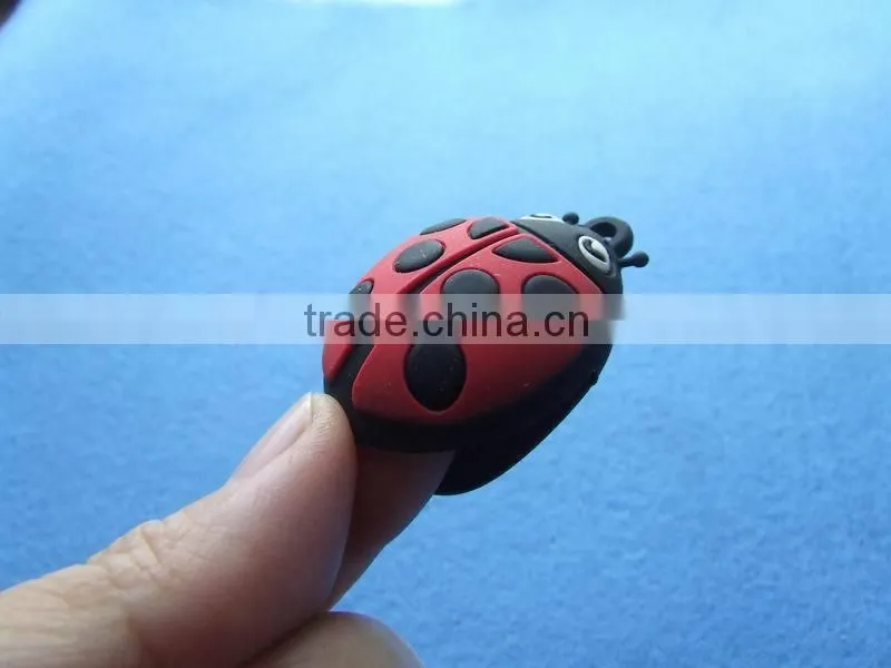 factory molding black PVC shoes tags