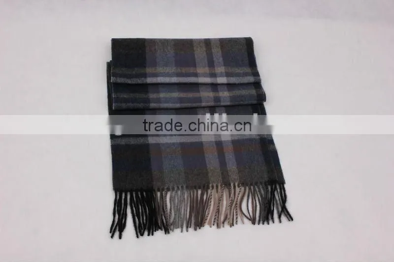 checked Cashmere Scarf scarfs/mufflers
