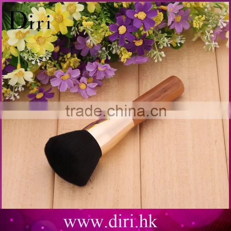 Newest 2016 Wood Nylon Wool Soft Fiber Foundation Brush Makeup Brushes