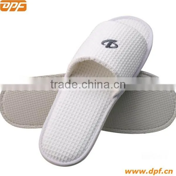 Top grade velour embroidery disposable hotel slipper