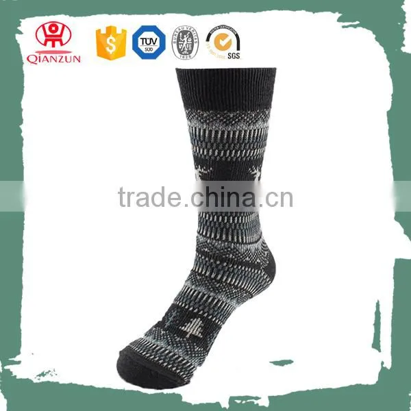 Bulk wholesale custom winter logo sport compression running socks