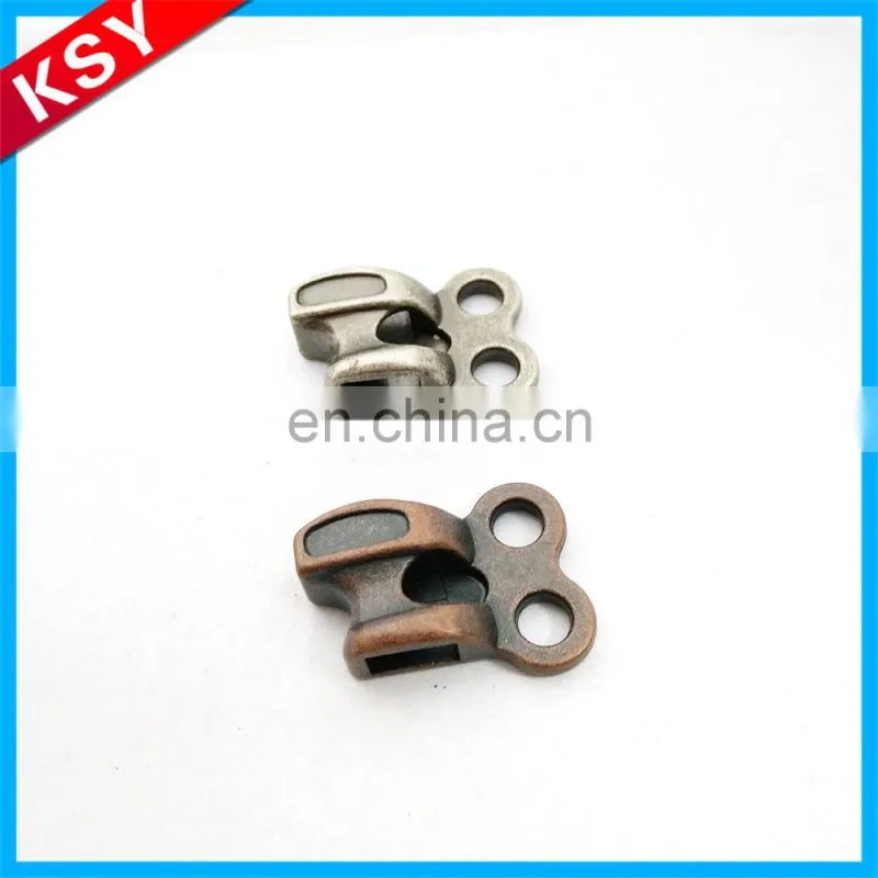 2014 New arrival Fashion women shoe buckles