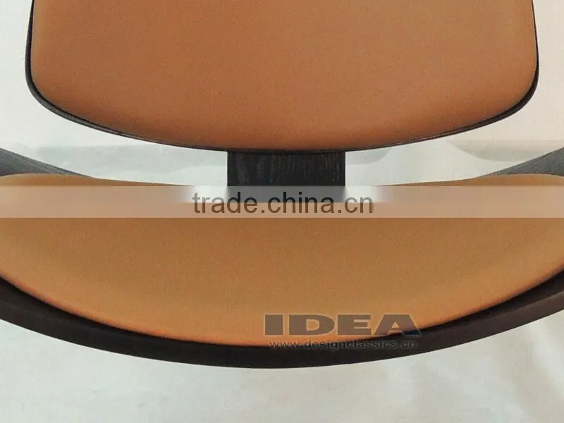 Replica Wegner Shell Chair - Black Shell/ Brown Leather pad