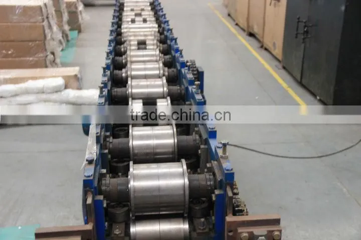 Cable tray roll forming machine with PLC control