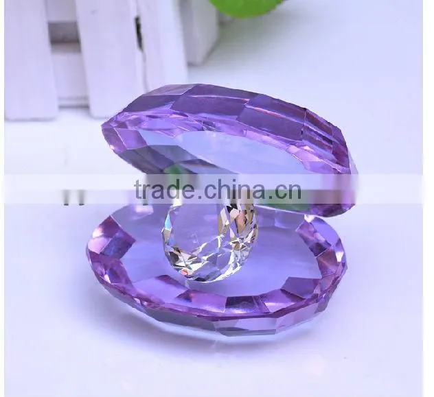 Charming Clear Crystal Shell with Diamond For Lover Gift