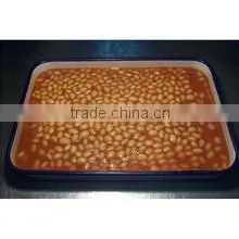 Delicious canned white kidney beans in tomato sauce