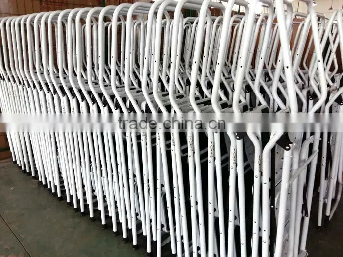 2 step ladder with tool tray