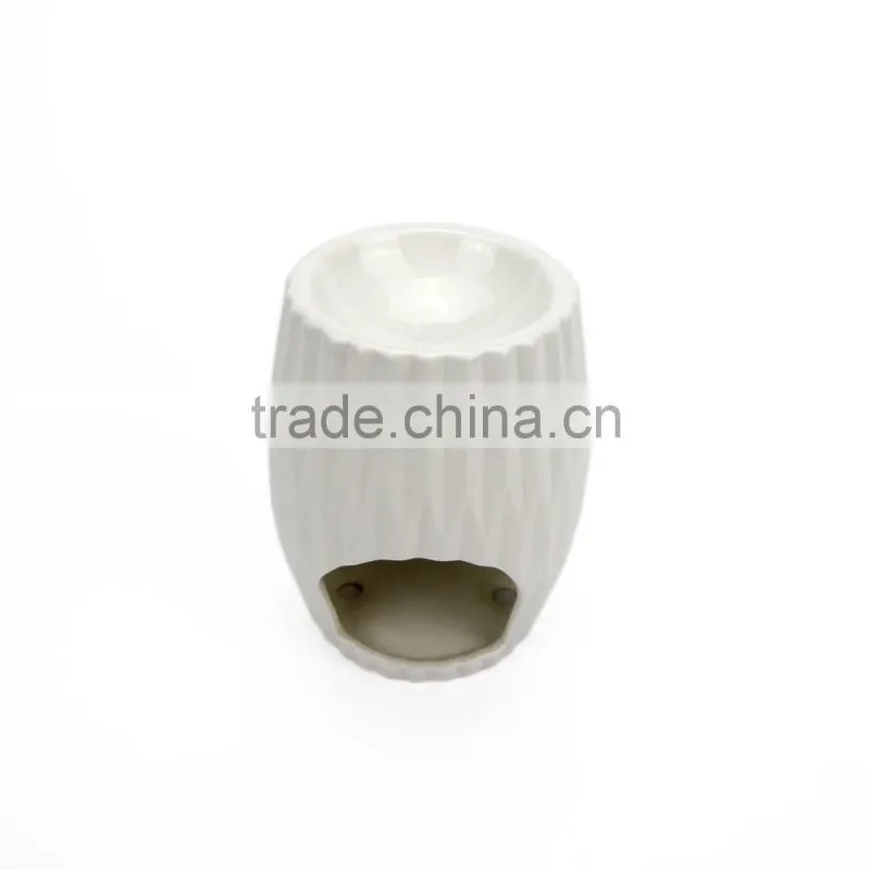 2016 Eco-Friendly Elegant White Ceramic Hollow Oil Burners