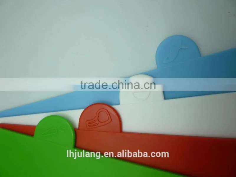 Useful plastic cutting board / Cutting board