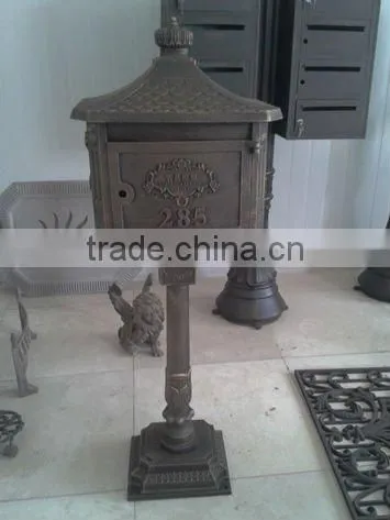 Euro Style cast iron aluminum letter post mailbox, lighted post mailbox