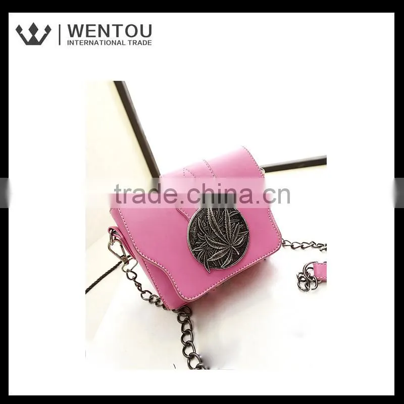 Wholesale custom quatrefoil designer Chain bag