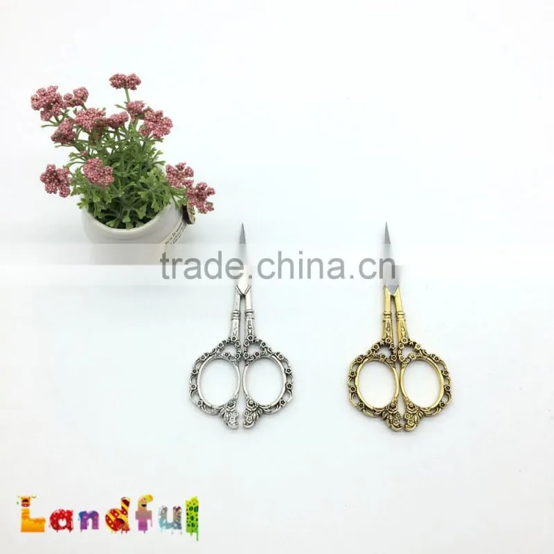 Stainless Steel Scissors Vintage European Style Plum Blossom Scissors For Embroidery