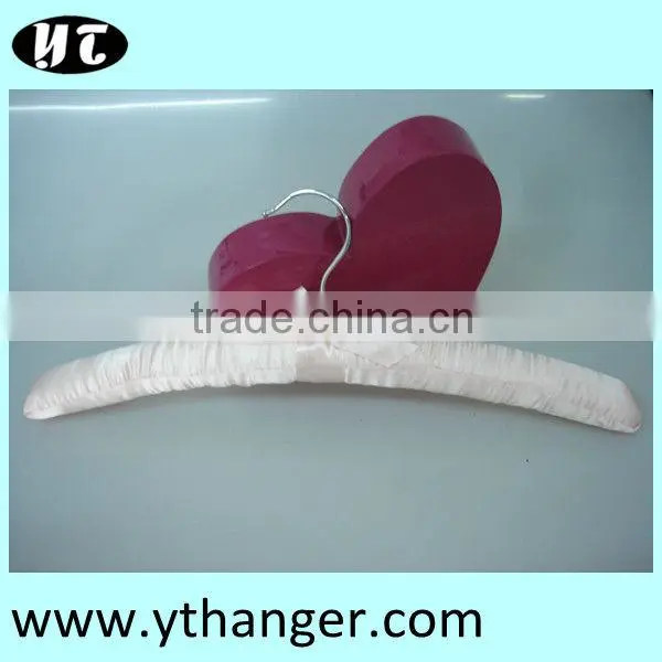 EM1308-002 promotions gift satin hanger classic underwear hanger