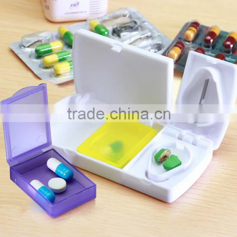 plastic gift pill cutter box and case with blade
