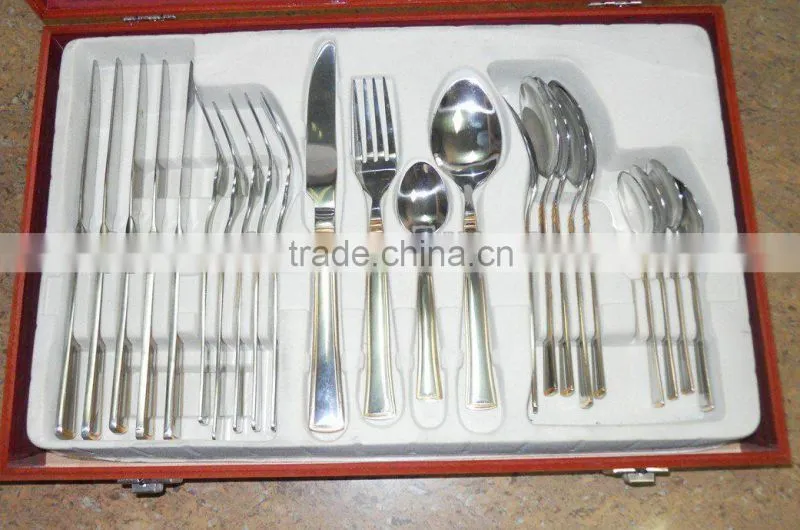 24 pcs gold stainless steel cutlery set with wood case