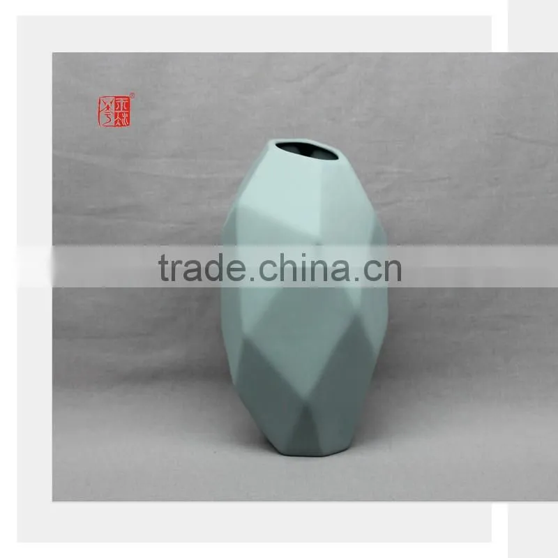 Color Clay Porcelain Geometric Shape Decoration Mini Flower Vase