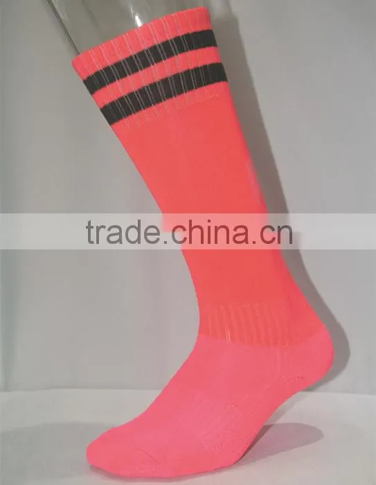 Wholesale price soccer socks,Blank black striped football socks