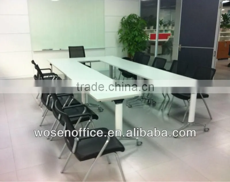mobile meeting table