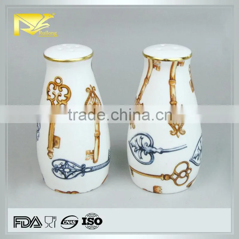 party favors mini disposable salt and pepper shaker, ceramic cow salt and pepper shaker
