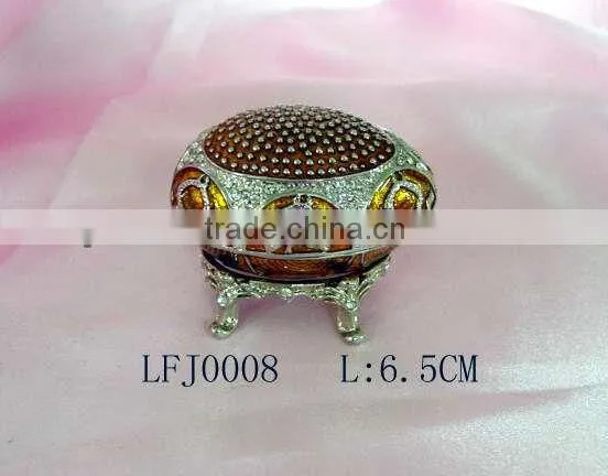Egg Shaped Metal Jewelry Box For Wedding Souvenir