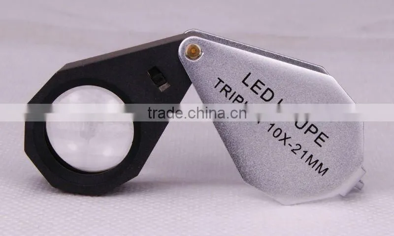 LED magnifier