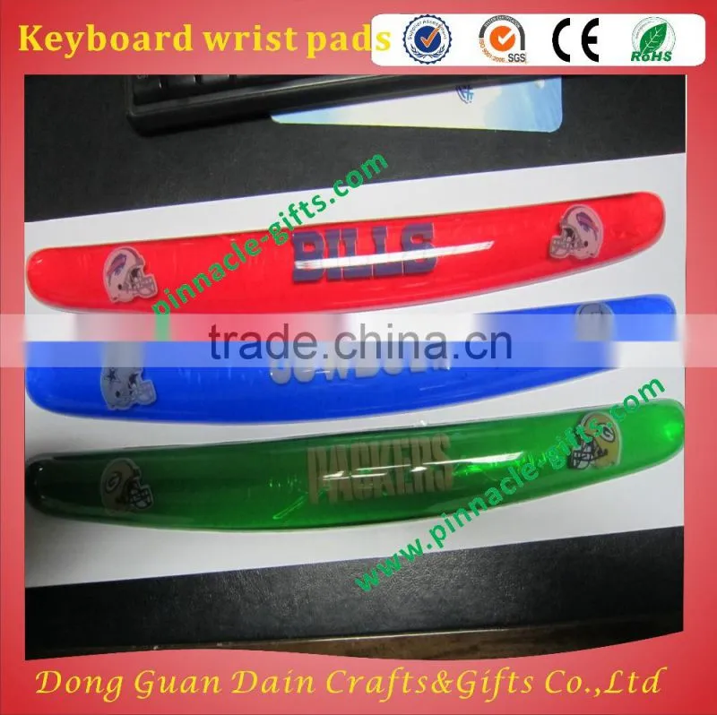gel ass breast shape keyboard wrist rest pads/mats with wrist rest