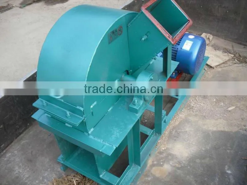 Small Hammer Wood Chips Crusher Machine