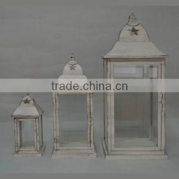 White moroccan lantern