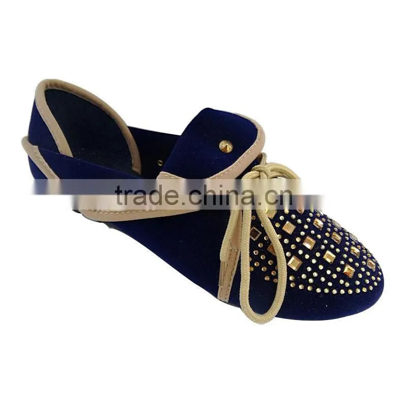 Global Selling Latest Fashion Flat Casual Shoes Ladies Sneakers with Trading