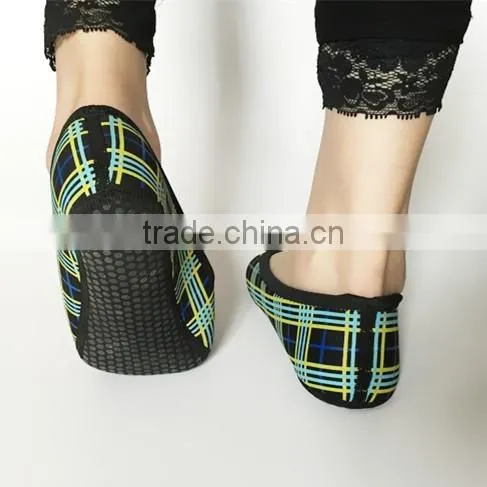 china custom waterproof neoprene sock manufacturer