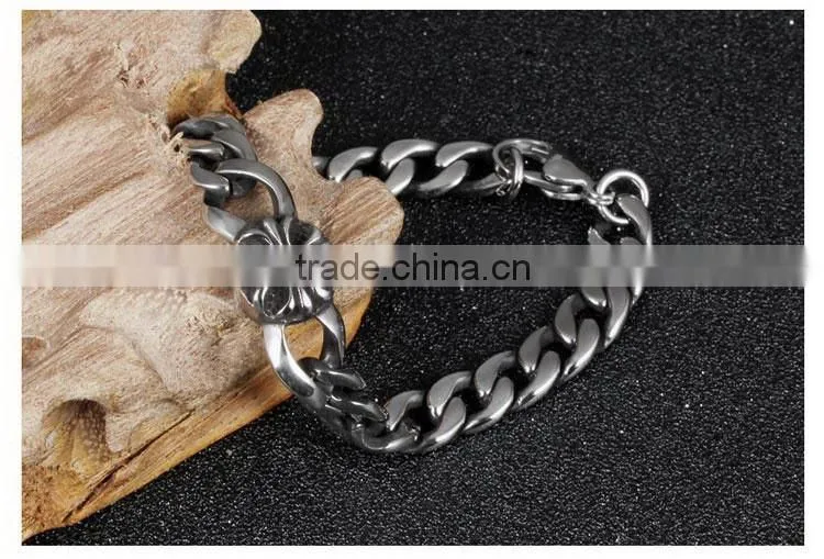 Fashionable stainless sterling steel man bracelets plain titanium steel designer heavy bangles