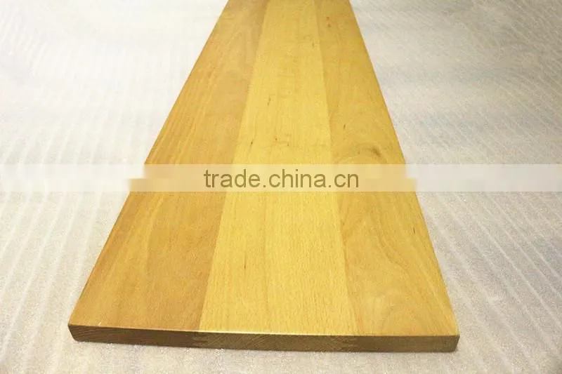 36" Triangle shape oak stair tareds