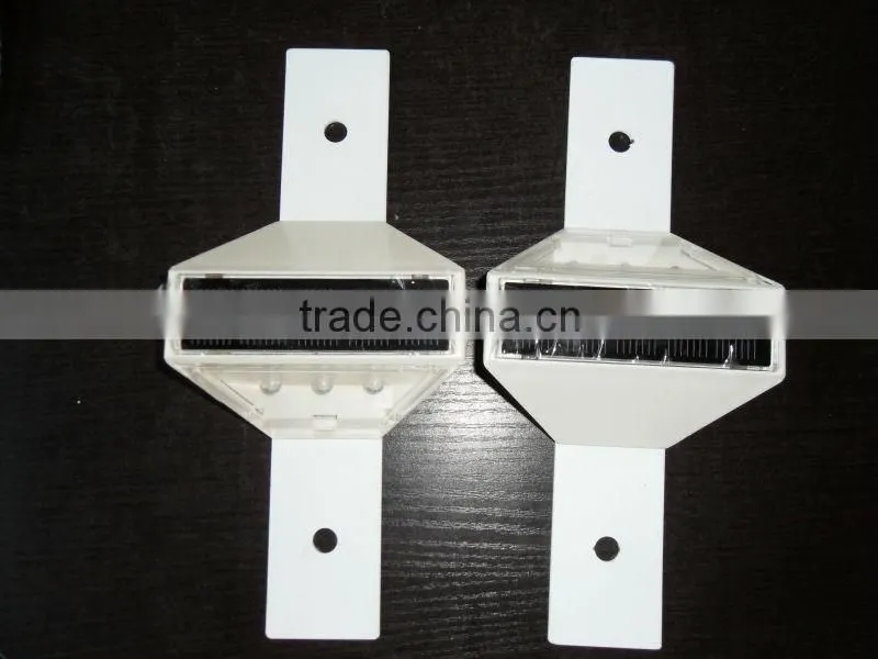 UV-proof and High-temperature-proof Solar LED Guardrail Light