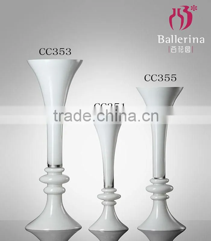 White Tall Glass Vases Wedding Decoration